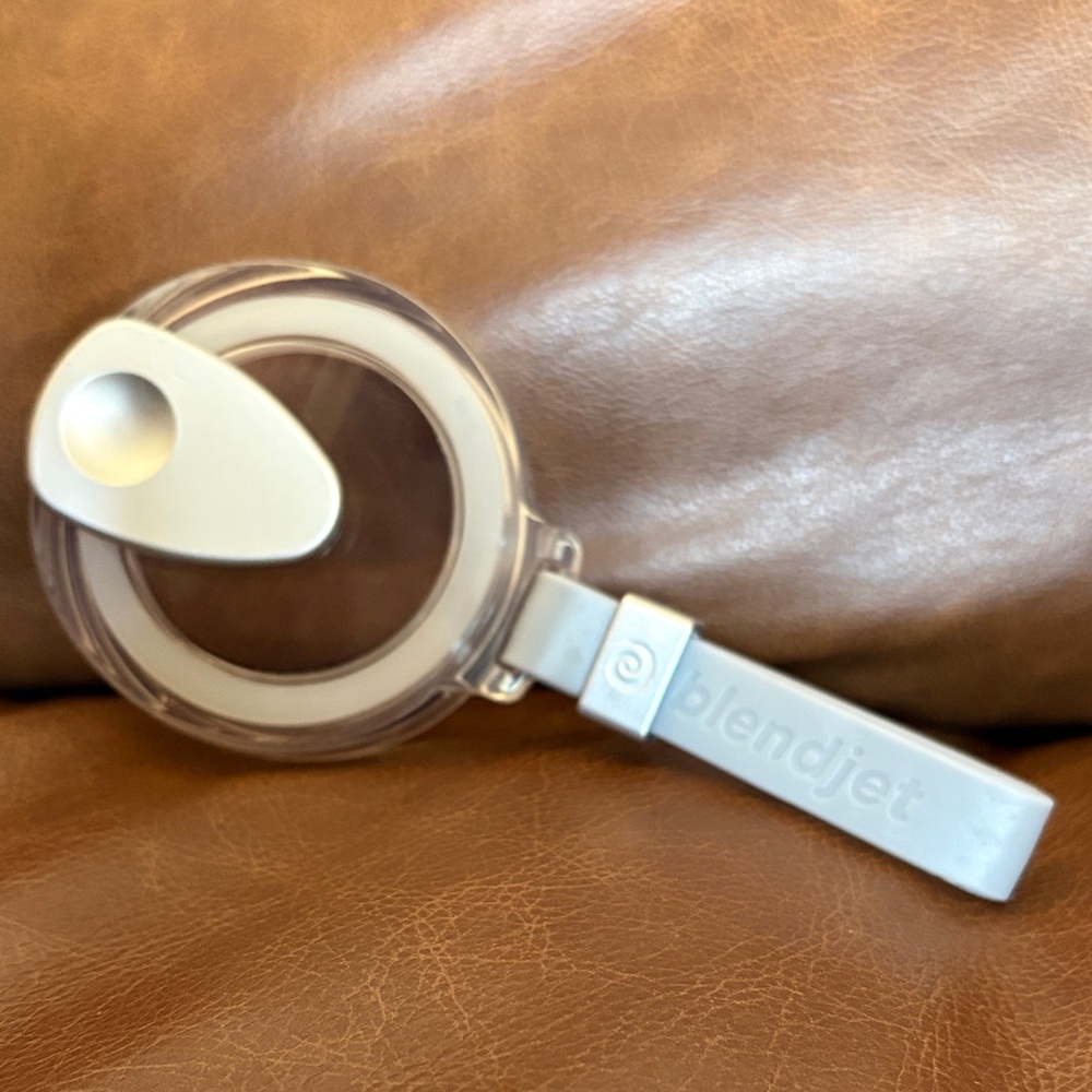 Replacement Lid in Light Gray